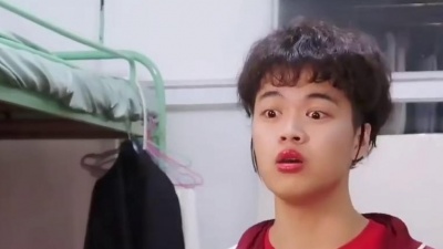 影视大网罗 - 《如懿传》男生寝室版之嘉贵妃穿耳