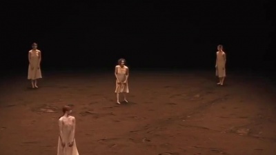 糖豆 - 《春之祭》人生如果只看一部舞蹈，那必然是它！