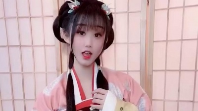 馒小蛮同学 - 馒小蛮同学《玛尼情歌》
