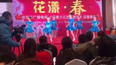 慕容倾城 - 有活力就有自信