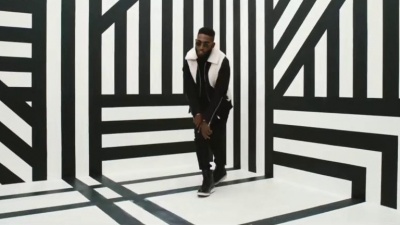 KDA、Tinie Tempah、Katy B - Turn the Music Louder (Rumble)