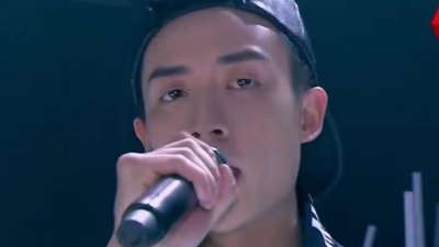 谷嘉诚、燃烧吧少年 - Who I Am