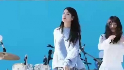 花逝浅笑 - 绣金匾