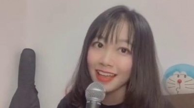 开箱少女波斯 - 《鸡公仔》?本想一口一口吃掉忧愁，但却一口一口吃成肉球?#粤语歌 #儿歌 #鸡你太美
