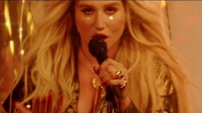 Kesha、The Dap-Kings Horns - Woman