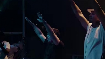 Hardwell、Afrojack、MC Ambush - Hands Up