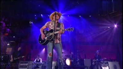 Jason Aldean - Wheels Rollin' (Live On Letterman)