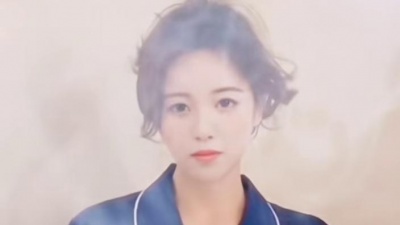 正点口味君-咳咳 - @80后婶婶：不喊痛，不一定没感觉；不要求，不一定没期待；不落泪，不一定没伤痕。很多时候也没有很懂事，只是很能忍罢了，沉默不是没有情绪，而是没有再说的意义#࿆热门小助手 #热门。 #热门_ #喜欢就关注我吧❁ #穿出女人味 #你的女友已上线