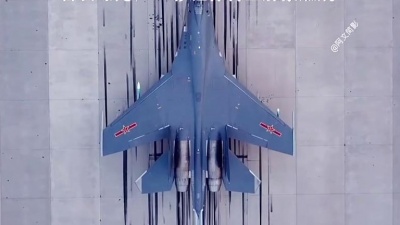 画梅 - #战机