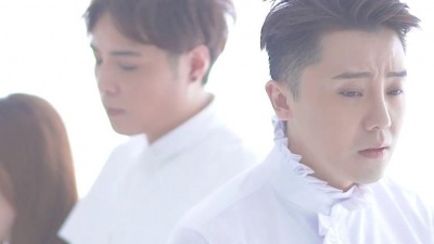 MFM - 脸上有笑容不代表快乐