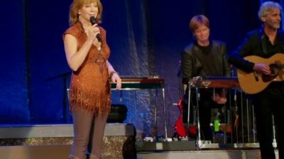 Reba McEntire - Swing Low, Sweet Chariot