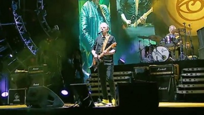Ratones Paranoicos - Sigue Girando (En Vivo en el Hipódromo)