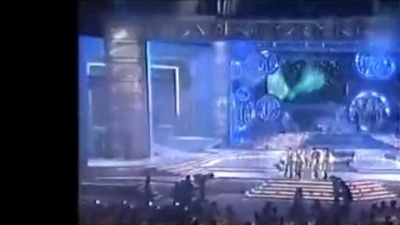 谢霆锋 - 活着VIVA 2003香港小姐嘉宾演出现场