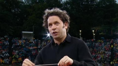 Berliner Philharmoniker、Gustavo Dudamel - Schumann: Symphony No. 3 in E-Flat Major, Op. 97 &quot;Rhenish&quot; - II. Scherzo(Sehr mäßig)