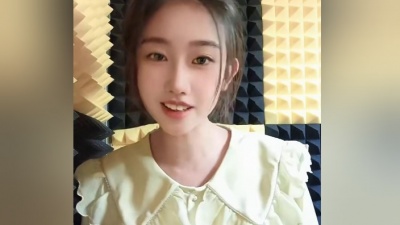 李小贝 - 小城画师