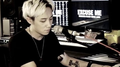打扰一下乐团 - 突然好想你 + 演员 + 我不愿让你一个人
