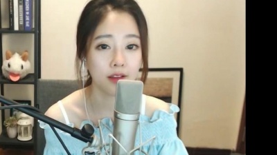 翻唱无极限 - 冯提莫《容易受伤的女人》