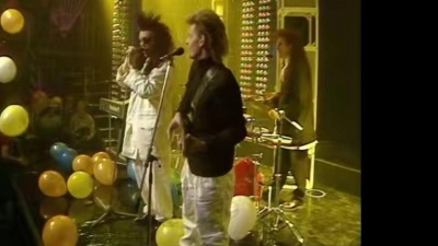 Dead Or Alive - You Spin Me Round(Like a Record)