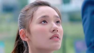 邱小龙 - 动情的姑娘