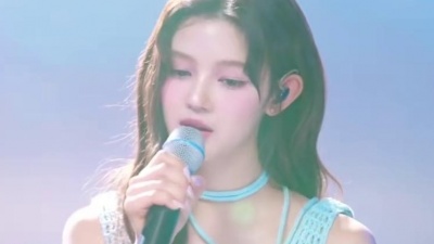 DANIELLE - 우주를 건너 (翻越宇宙)