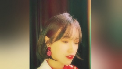 美少女美妆博主 - #港风 #最爱 @爱朵女孩—桐桐 夜雨的狂想， 野花的微香～