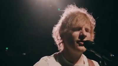 Ed Sheeran、mark seymour - Throw Your Arms Around Me