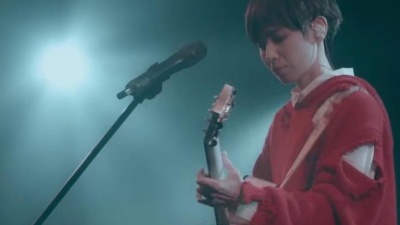 魏嘉莹 - 石之心 Hearts of Stone