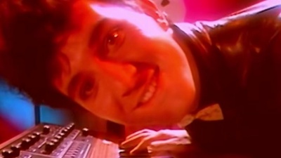 Soft Cell - Entertain Me