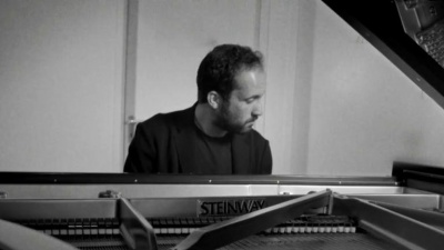 Igor Levit - Beethoven: &quot;Moonlight&quot; Piano Sonata No. 14 in C-Sharp Minor, Op 27/2 - I. Adagio sostenuto
