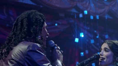 Manu Gavassi、Liniker - Ovelha Negra