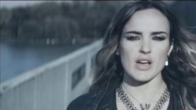 Jess Mills - Vultures