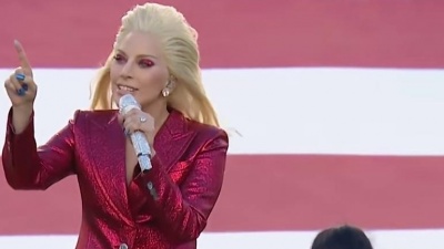 Lady Gaga - Star-Spangled Banner (Live at Super Bowl 50)