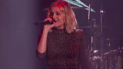 The Chainsmokers、Kelsea Ballerini - This Feeling