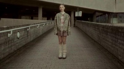 Esther Graf、Fourty - renn zurück