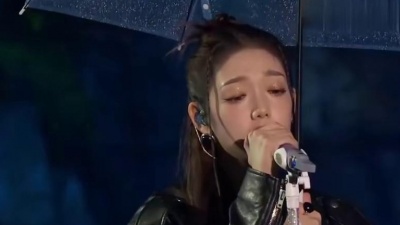 希林娜依高 - 回避型依恋者