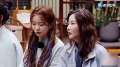 风剑又见疯 - 《姐姐妹妹的武馆》第六期精彩看点：刘些宁奶茶杀手