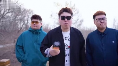 豆豆果 - 《老男孩》半吨兄弟