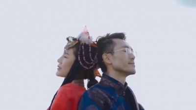 乌兰君儿 - 草原我的故乡MV短片