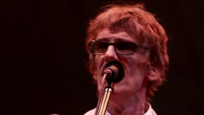 Luis Alberto Spinetta - No Te Alejes Tanto de Mi (En Vivo) (Live)
