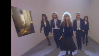 Stevie Nicks - Talk To Me