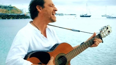 Daniel Munoz - Maria