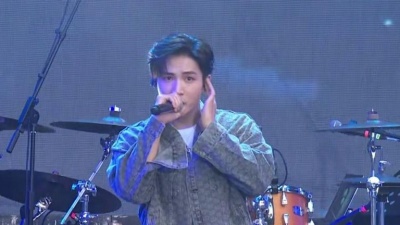 李鑫一、YOUNG MUSIC 校园歌手大赛 - 2023 YOUNG MUSIC明星主理人-李鑫一-《第一感》