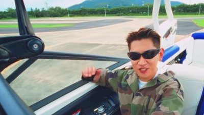 쿠기、Crush - Right Now (Feat. Crush)