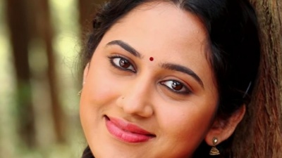 Ghibran、Padmalatha - Dhaagam Theera