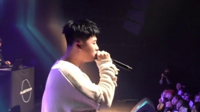 JUNE - Gas Station (Live At WE GO HOLIC SEOUL)