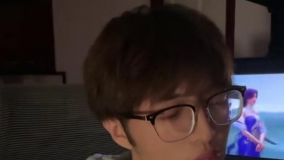 鸡蛋仔仔 - 看不见的光