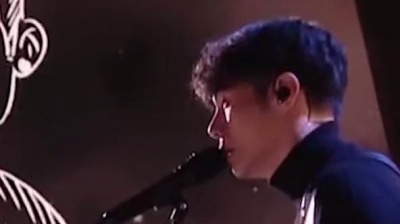 回归原声 - 爱我还是他 (Live)