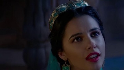 Mena Massoud、Naomi Scott - A Whole New World
