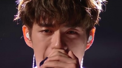 张远、张颜齐、任豪、段浩男、姚琛、焉栩嘉、周震南、创造营2019学员 - 雾