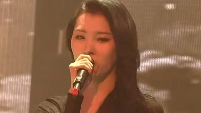 SUNMI、San E - 满月